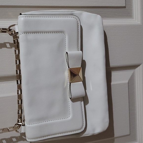 "KATE SPADE JUSTINE BOW TERRACE LEATHER CROSSBODY BAG - Picture 3 of 11